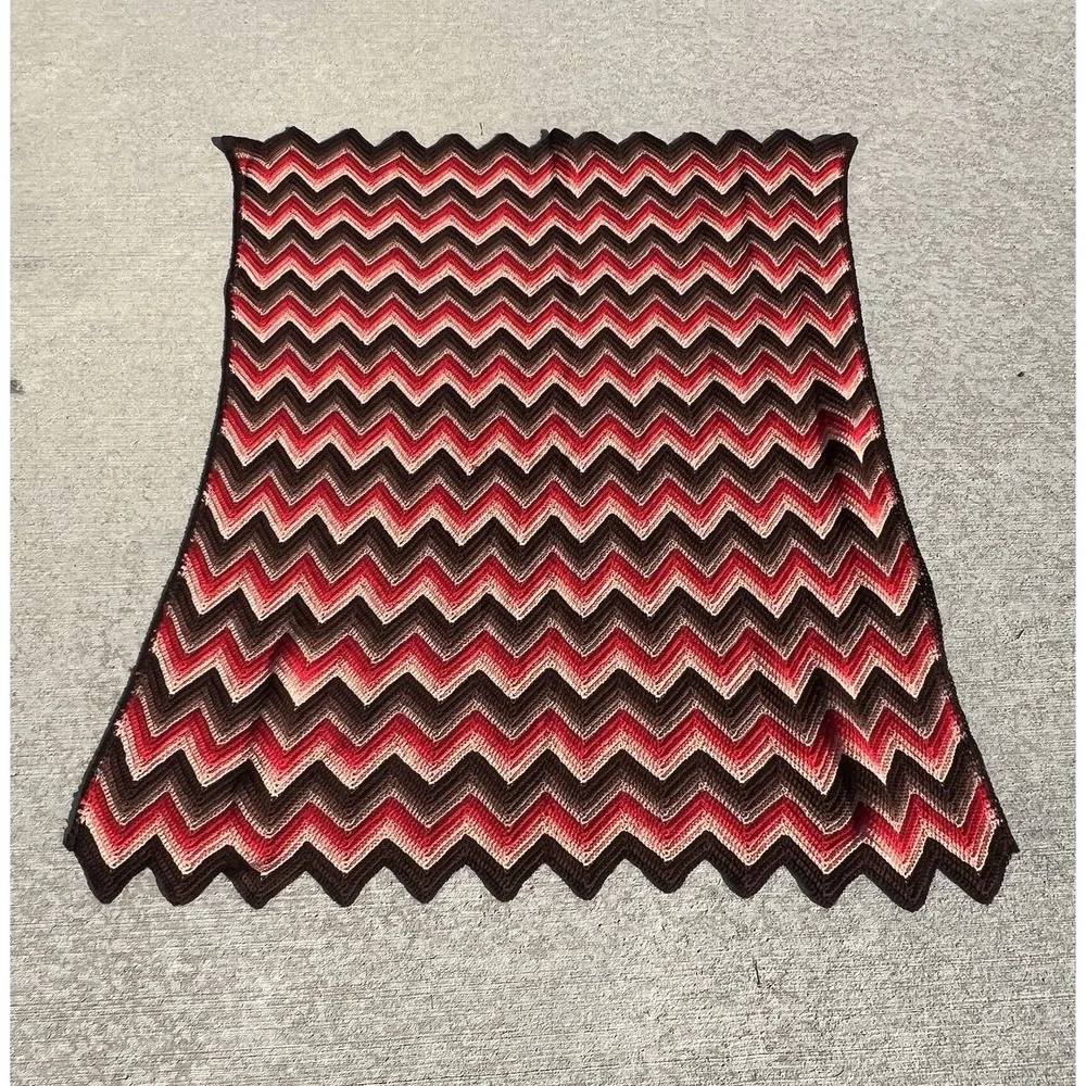 Vtg Afghan Lap Crochet Grandma Chevron Zig Zag Red‎ Pink Brown Handmade Blanket